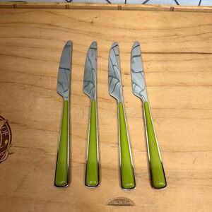 Fiesta Lemongrass Green Steak Knives Set of 4 Stainless Steel Serrated W-16 9"